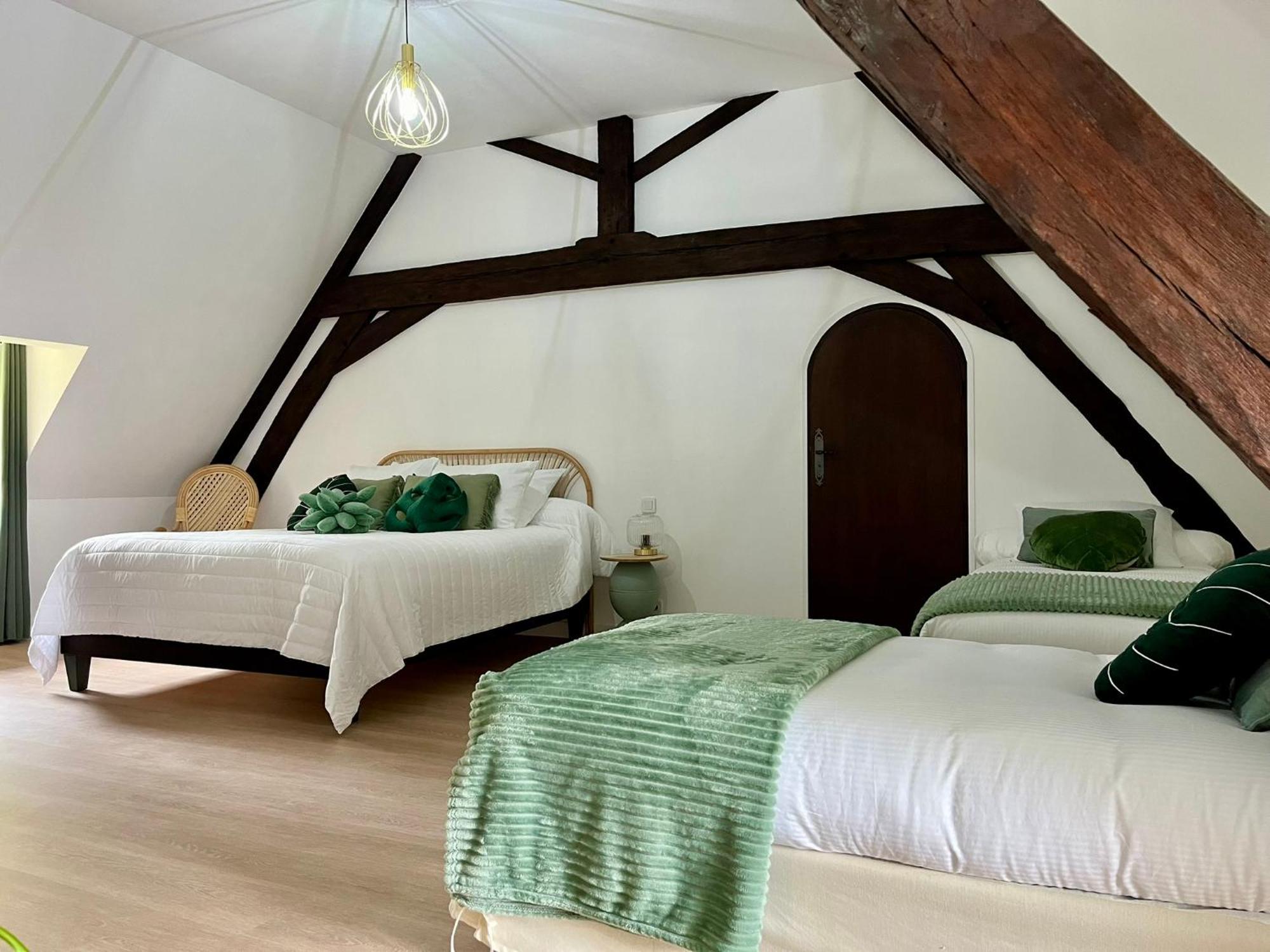Bed and Breakfast O2 Tours Ourouer-les-Bourdelins Экстерьер фото