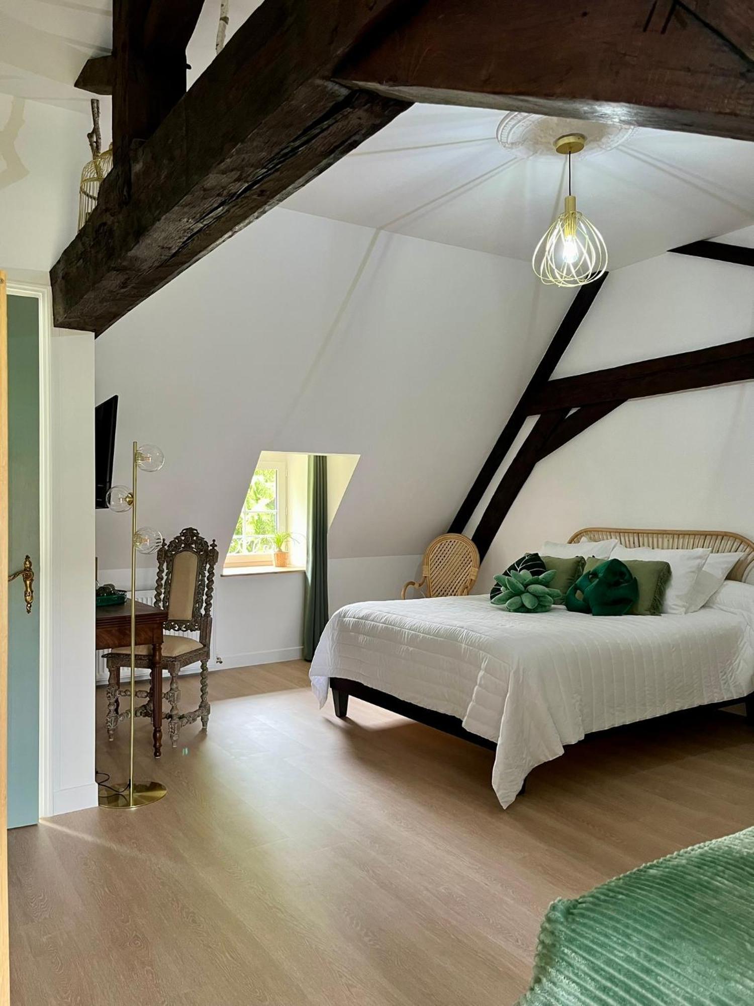 Bed and Breakfast O2 Tours Ourouer-les-Bourdelins Экстерьер фото